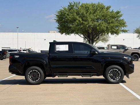 New 2026 Toyota Tacoma TRD Sport image 3