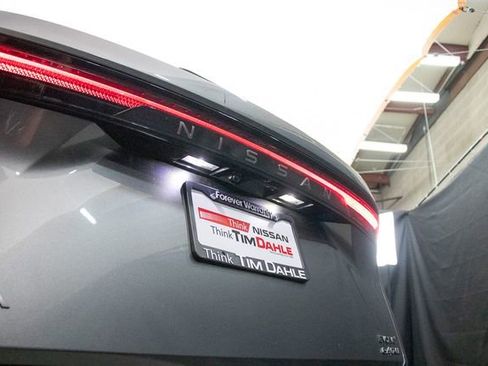 Used 2024 Nissan Ariya EVOLVE+ e-4ORCE image 13