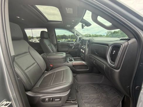 Used 2021 GMC Sierra 1500 Denali w/ Denali Carbonpro Edition AWD/4WD image 13