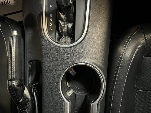 Used 2018 Ford Mustang GT Premium RWD image 18
