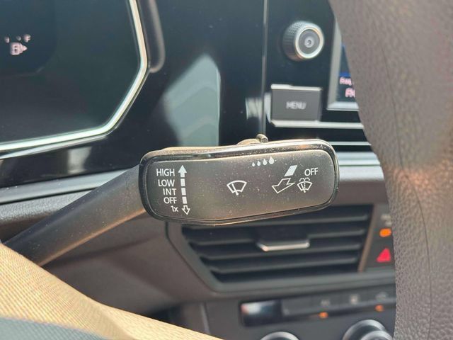 Certified 2022 Volkswagen Jetta Sport FWD image 24