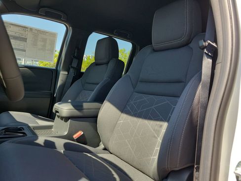 New 2026 Nissan Frontier SV RWD image 20