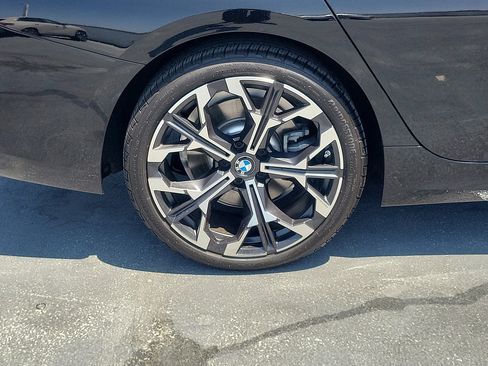 Used 2026 BMW 330i Sedan w/ Premium Package RWD image 6
