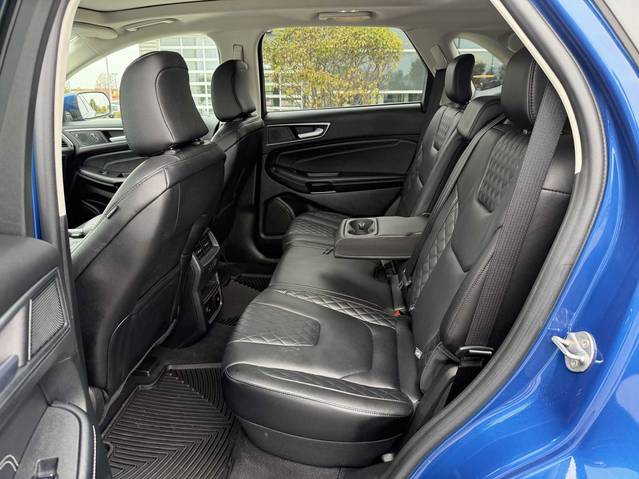 Used 2024 Ford Edge Titanium w/ Equipment Group 301A AWD/4WD image 18