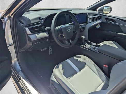 New 2026 Toyota Camry SE image 3