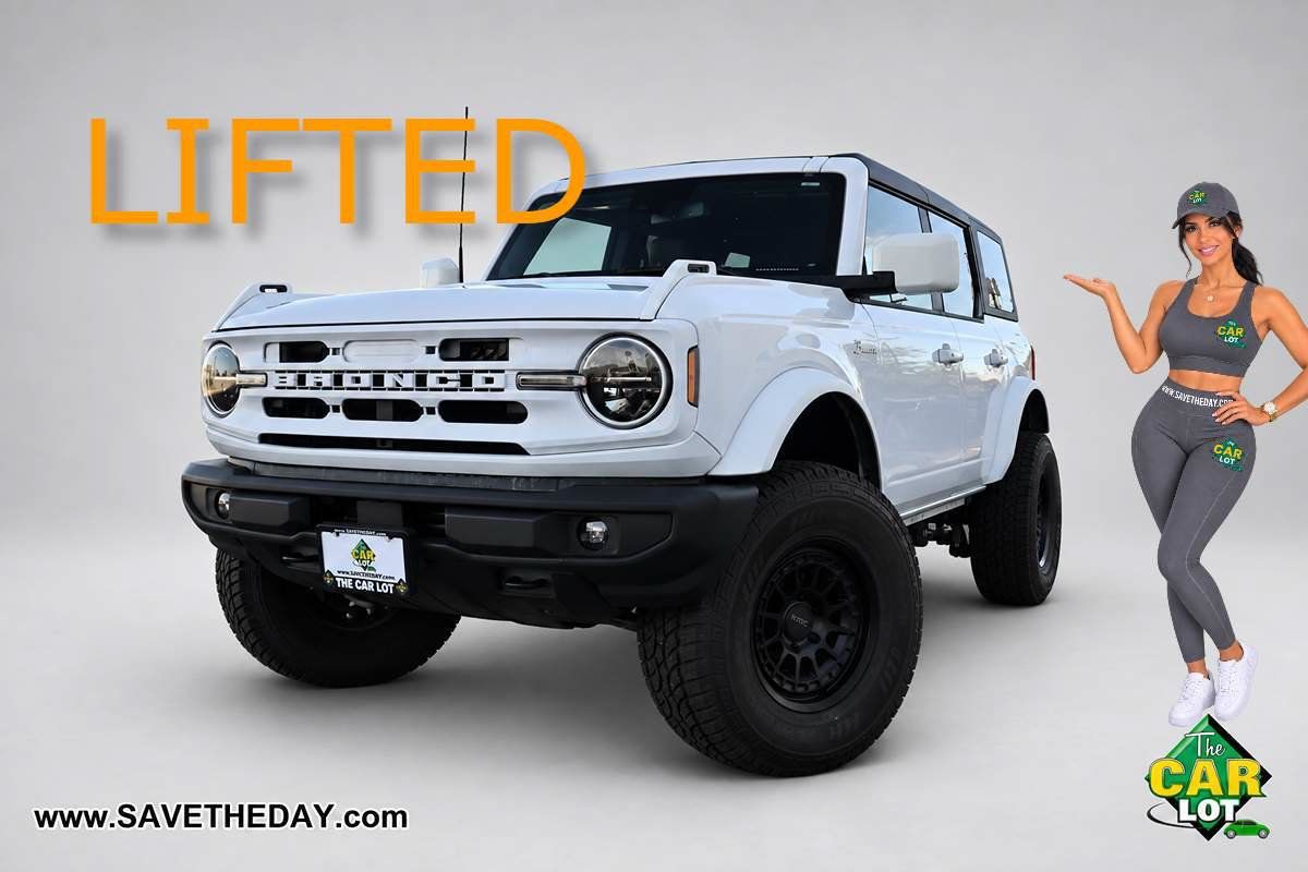 Used 2024 Ford Bronco Big Bend AWD/4WD image 1
