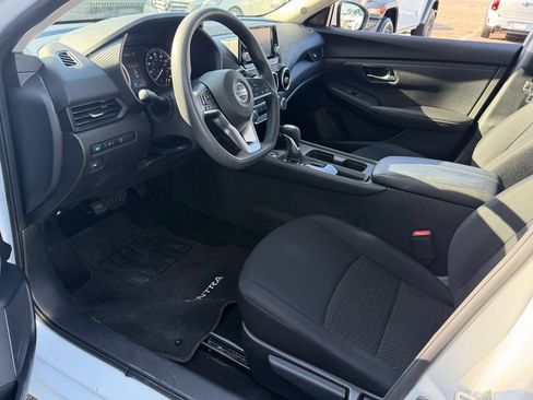Certified 2023 Nissan Sentra S FWD image 11