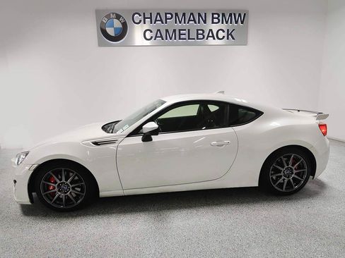 Used 2018 Subaru BRZ Limited w/ Performance Package RWD image 3