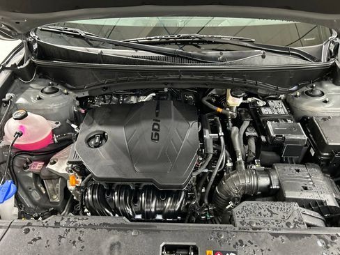 Used 2025 Hyundai Tucson SE AWD/4WD image 25
