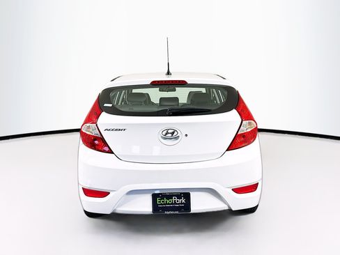 Used 2016 Hyundai Accent SE FWD image 7