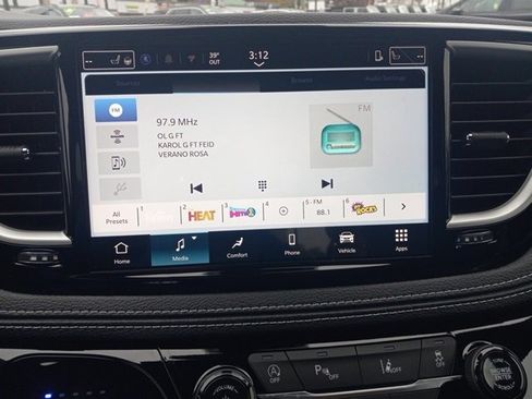 New 2025 Chrysler Pacifica Select image 6