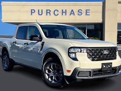 New 2025 Ford Maverick XLT w/ XLT Luxury Package