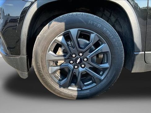 Used 2021 Chevrolet Traverse RS AWD/4WD image 9