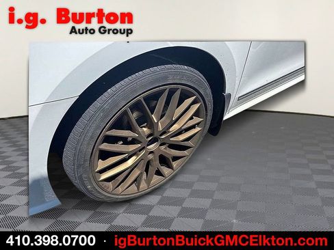 Used 2016 Volkswagen Passat 1.8T SE FWD image 4