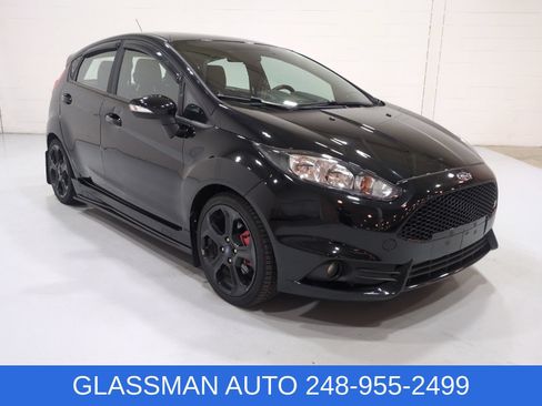 Used 2019 Ford Fiesta ST FWD image 1
