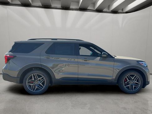 New 2026 Ford Explorer ST w/ Sun And Sound Package AWD/4WD image 6