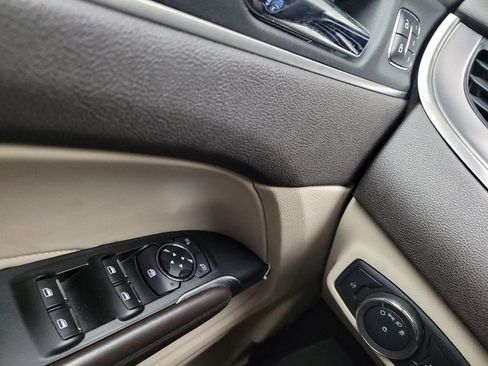 Used 2019 Lincoln MKC Premiere AWD/4WD image 27