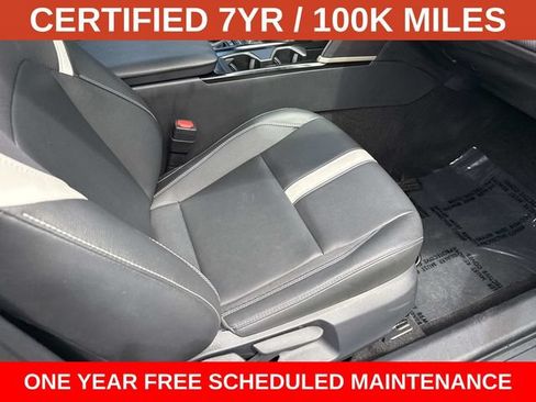 Used 2025 Toyota Camry SE FWD image 10