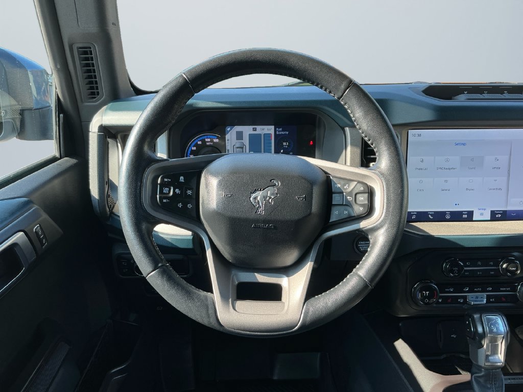 Used 2024 Ford Bronco Outer Banks AWD/4WD image 13