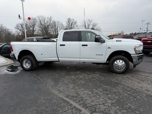 Used 2024 RAM 3500 Big Horn image 4