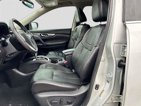 Used 2016 Nissan Rogue SL w/ SL Premium Package image 20