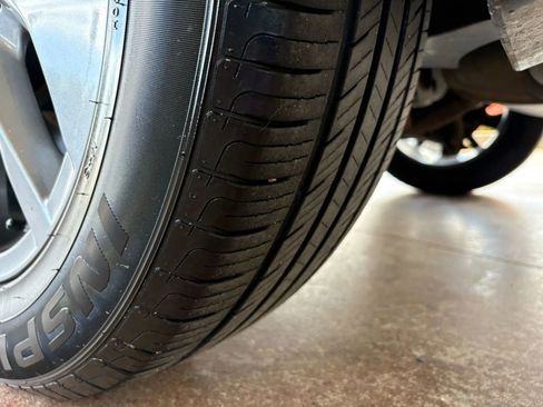 Used 2016 Nissan Rogue SL w/ SL Premium Package image 28