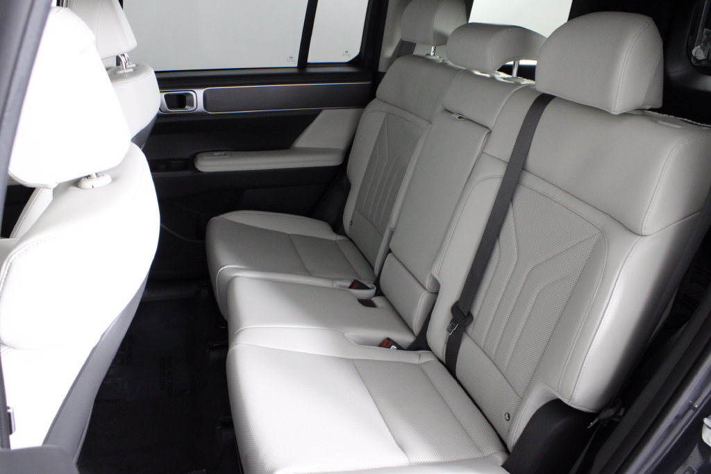 Certified 2026 Hyundai Santa Fe SEL FWD image 22