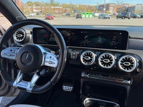 Used 2020 Mercedes-Benz CLA 35 AMG 4MATIC image 33