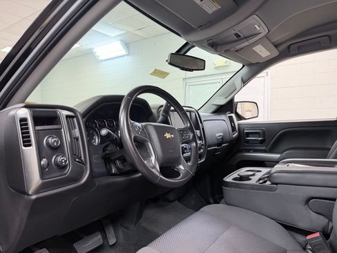 Used 2018 Chevrolet Silverado 1500 LT w/ All Star Edition AWD/4WD image 15
