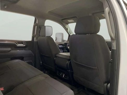 Used 2025 Chevrolet Silverado 2500 LT AWD/4WD image 20