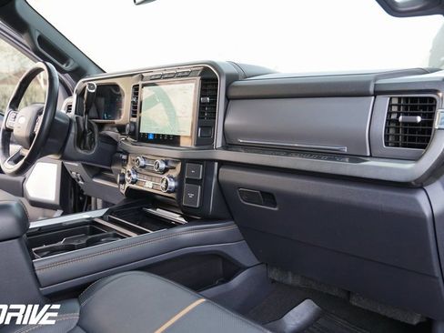 Used 2024 Ford F350 Platinum image 47