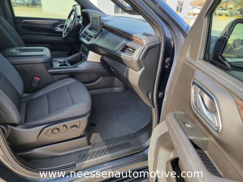 Used 2022 Chevrolet Tahoe LS w/ Driver Alert Package image 10