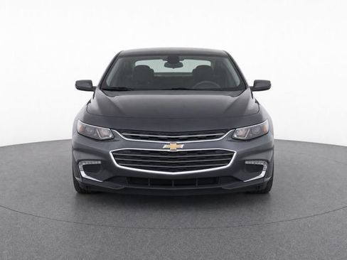 Used 2017 Chevrolet Malibu LT FWD image 5