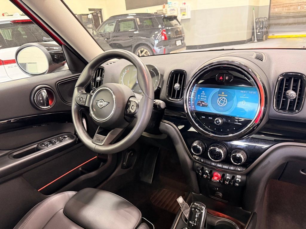 Certified 2024 MINI Cooper Countryman S AWD/4WD image 31