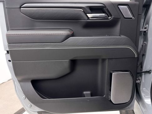 Used 2024 GMC Sierra 1500 AT4X image 30