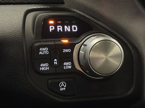 Used 2025 RAM 1500 Laramie w/ Bed Utility Group AWD/4WD image 18