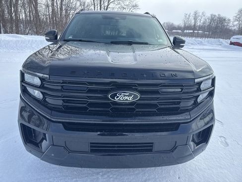 New 2026 Ford Expedition Platinum w/ Stealth Appearance Package image 2
