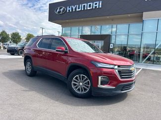 Used 2023 Chevrolet Traverse LT FWD video 1