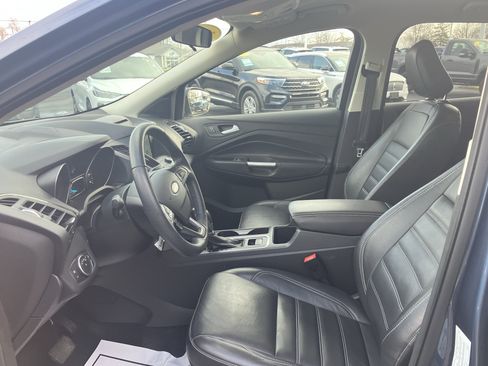 Used 2018 Ford Escape SEL image 21