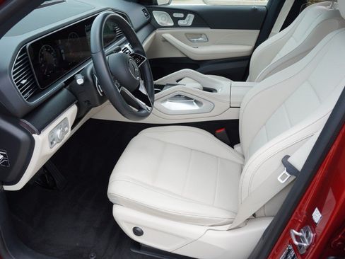 Used 2025 Mercedes-Benz GLE 350 4MATIC image 13