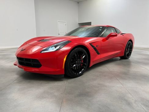 Used 2019 Chevrolet Corvette Stingray Coupe w/ Carbon Flash Badge Package image 3
