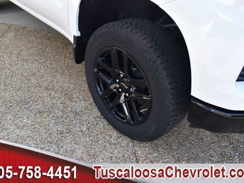 Used 2026 Chevrolet Silverado 1500 LT Trail Boss w/ Convenience Package II image 12