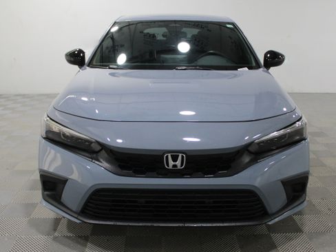 Used 2023 Honda Civic Sport image 25