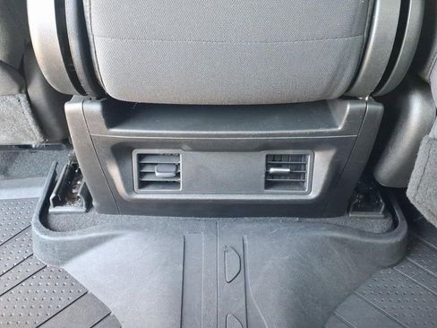 Used 2022 Chevrolet Silverado 1500 Custom Trail Boss w/ Midnight Edition image 7