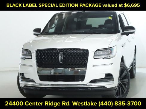 Certified 2023 Lincoln Navigator Black Label AWD/4WD image 3