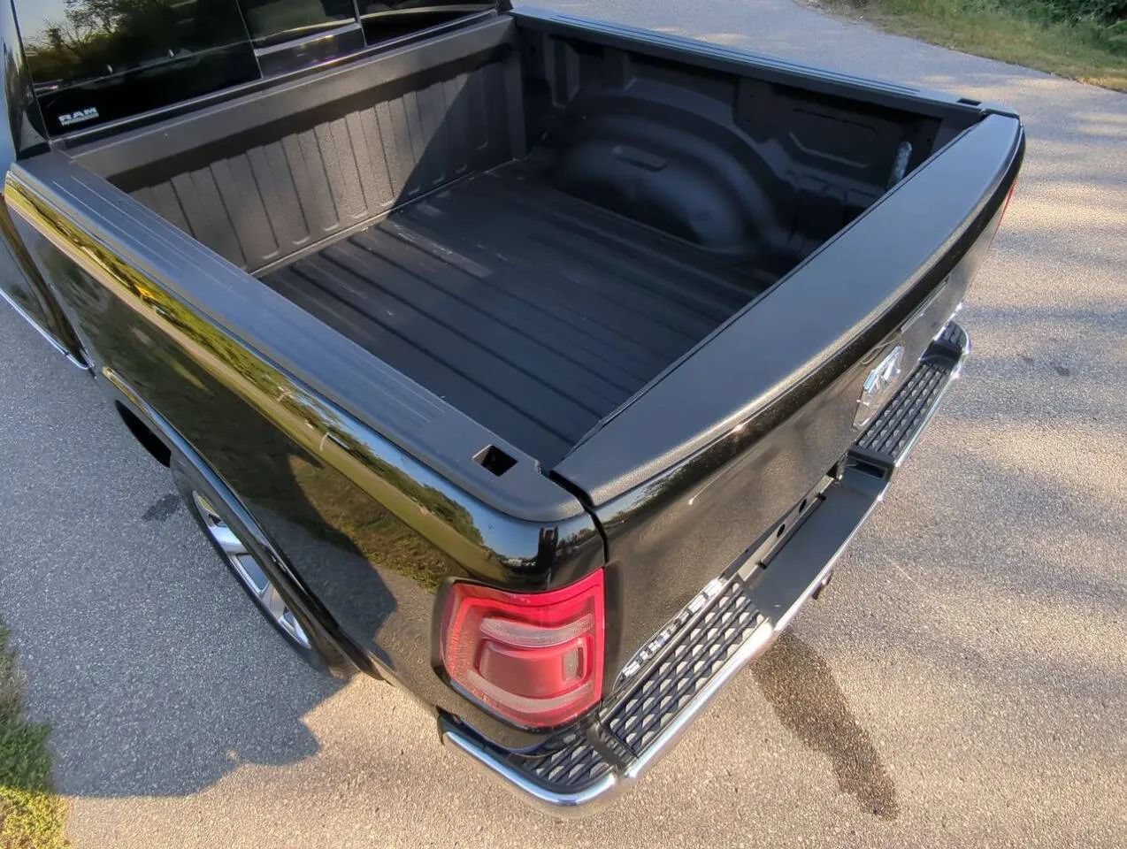 Used 2021 RAM 1500 Limited AWD/4WD image 22