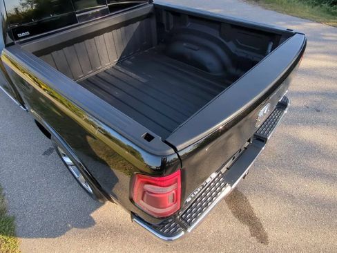 Used 2021 RAM 1500 Limited AWD/4WD image 22