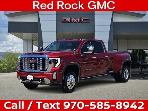 Used 2024 GMC Sierra 3500 Denali w/ Denali Reserve Package AWD/4WD image 1