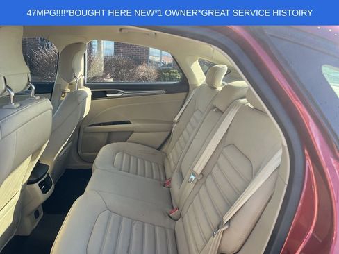 Used 2014 Ford Fusion SE image 18