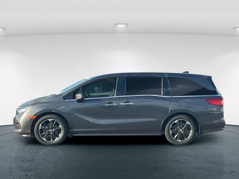 Certified 2024 Honda Odyssey Elite image 3